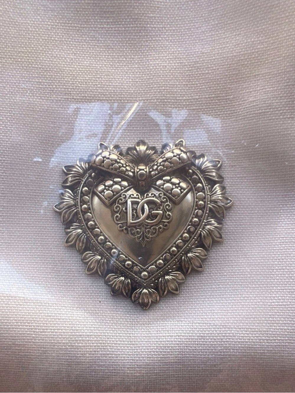 Dolce & Gabbana Devotion Cream Tote - Picture 3 of 3